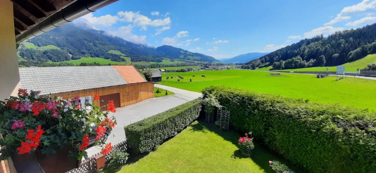 Appartment Luki Haus im Ennstal Buitenkant foto